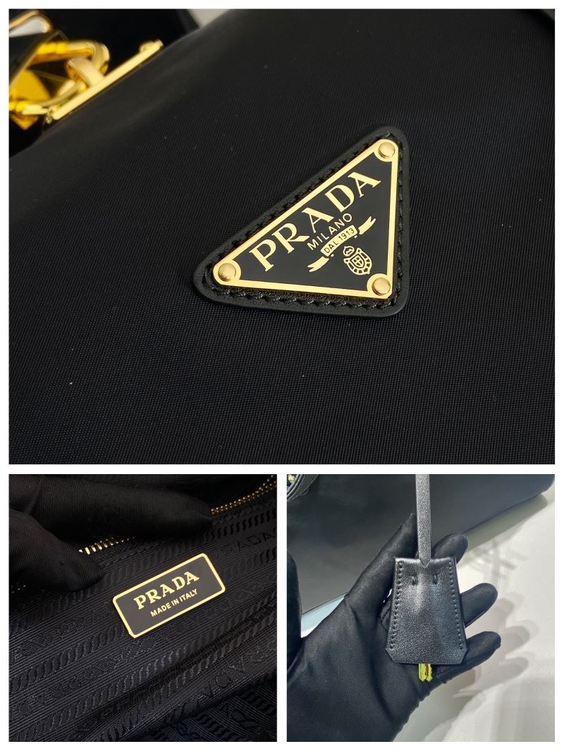 Pra*a travel bags